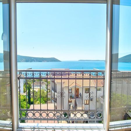 Lala Appartement Herceg Novi Buitenkant foto