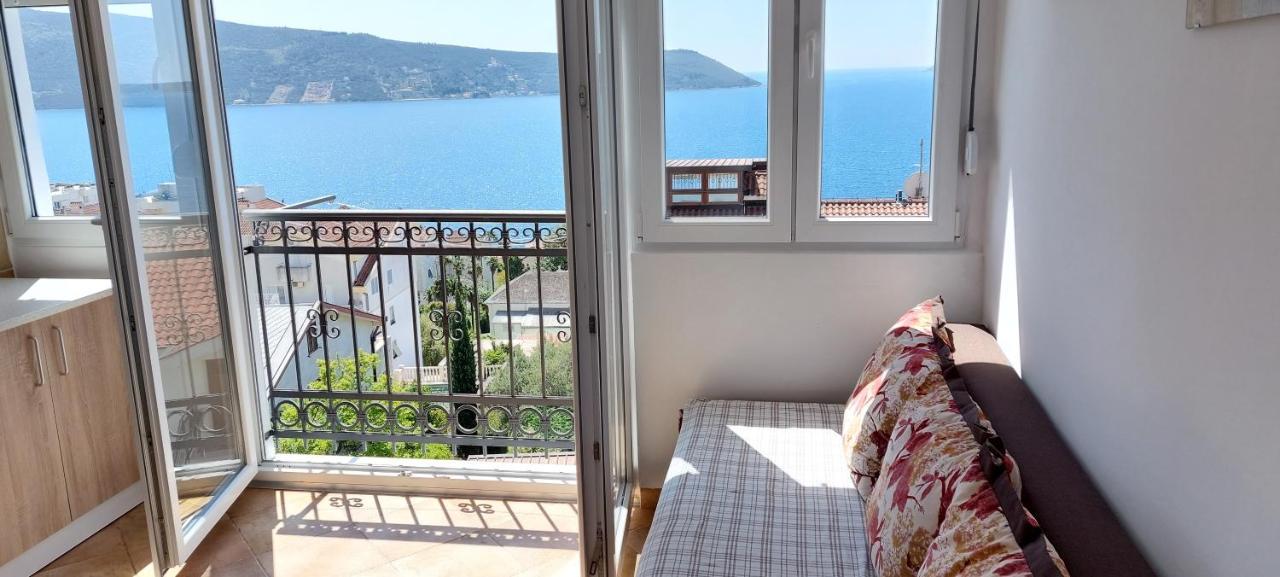 Lala Appartement Herceg Novi Buitenkant foto